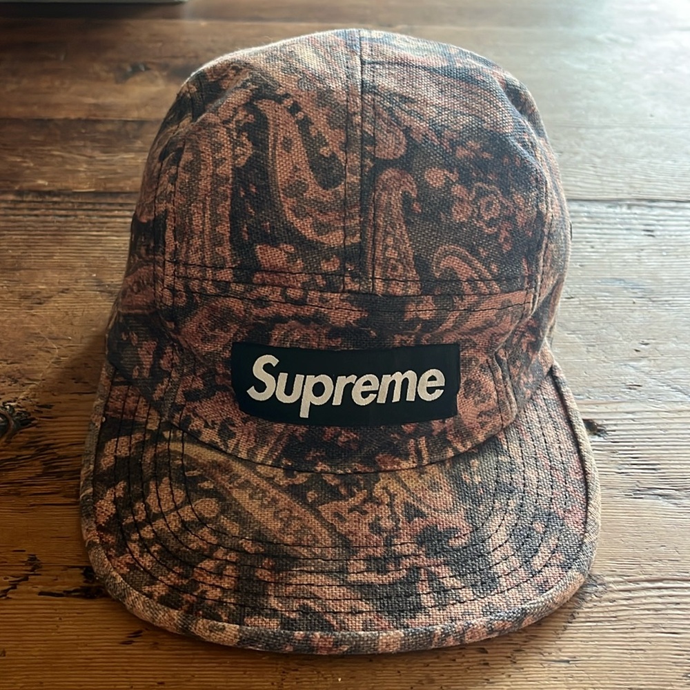SUPREME hat